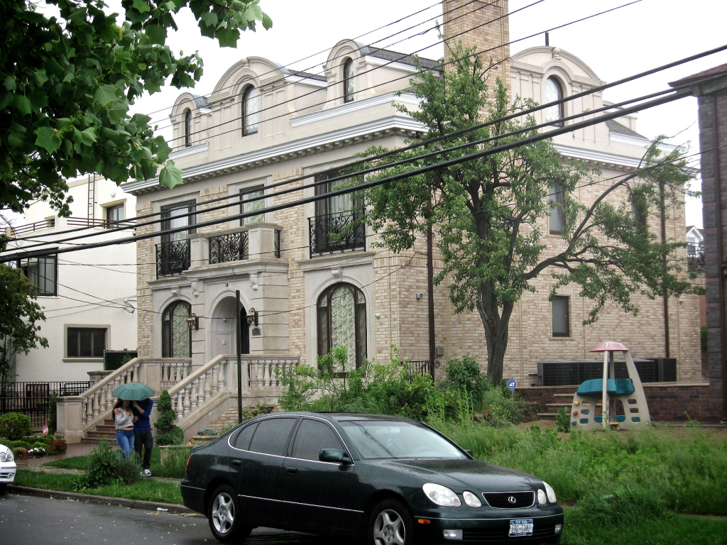 New York’s Worst Architecture – The Bukharian House