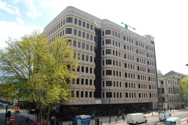 6985938354_fc389054e2_b