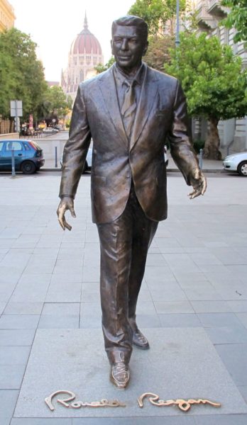 Ronald-Reagan