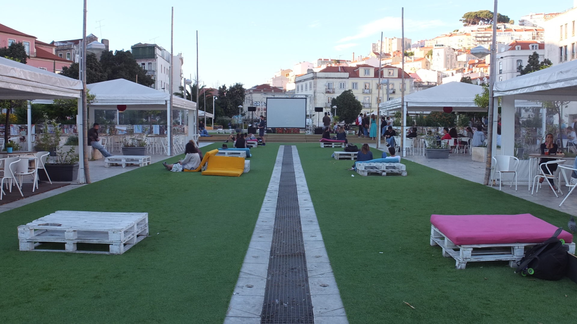 A Warning to Lisbon: The Fight for Meaning in Martim Moniz