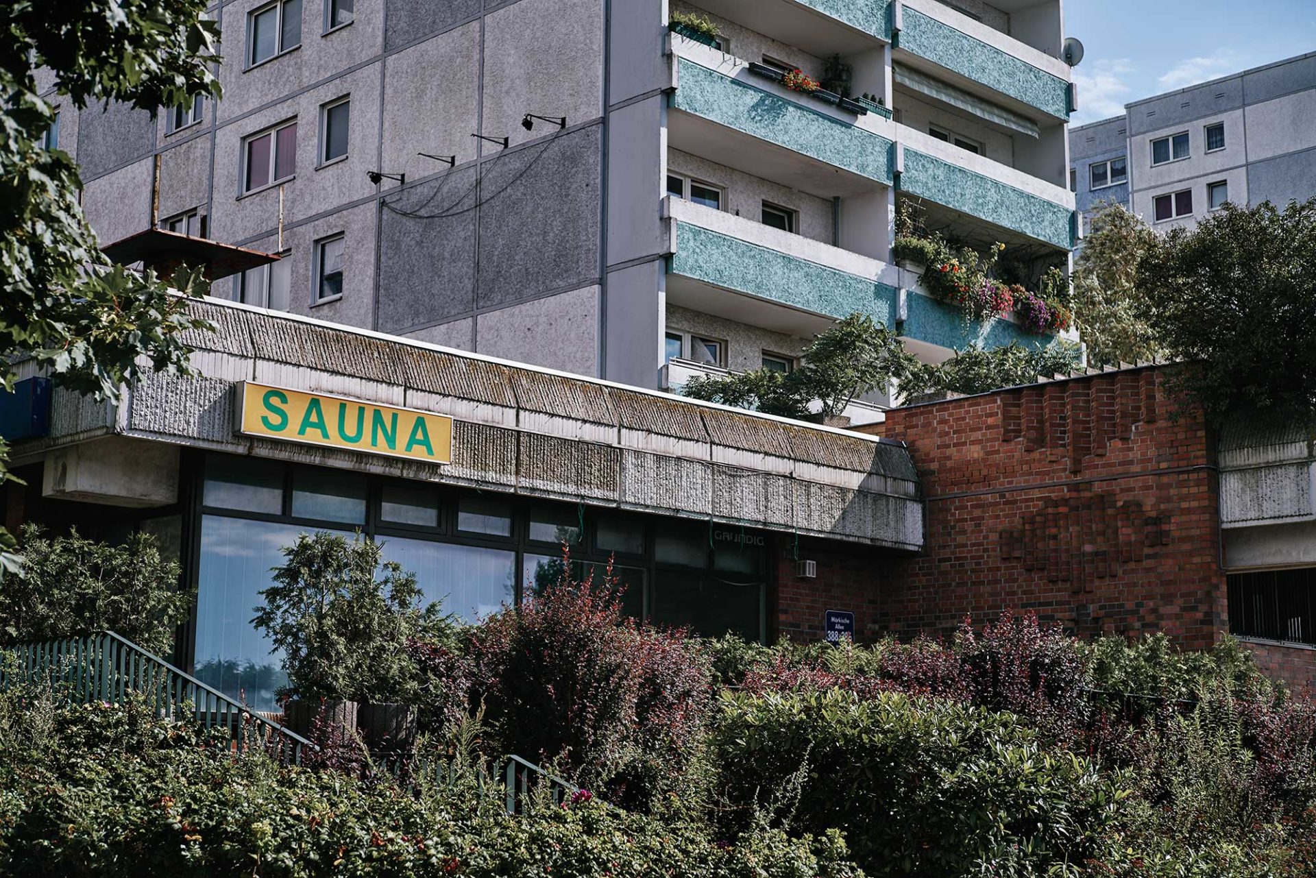 Berlin Marzahn: Social Housing with Marquis Hawkes