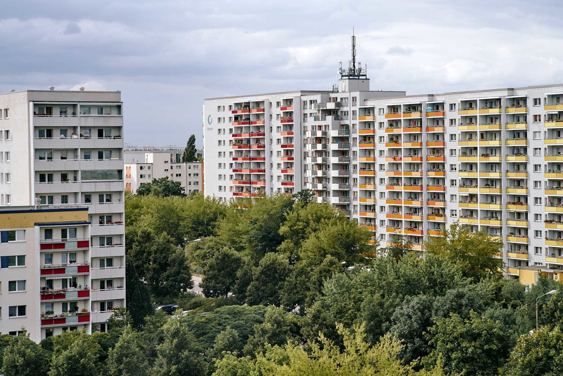 Berlin Marzahn: Social Housing with Marquis Hawkes