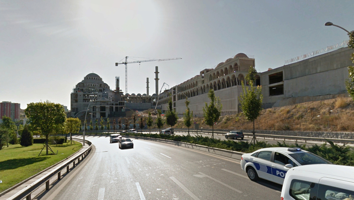 Choreographing Ankara’s Airport Road