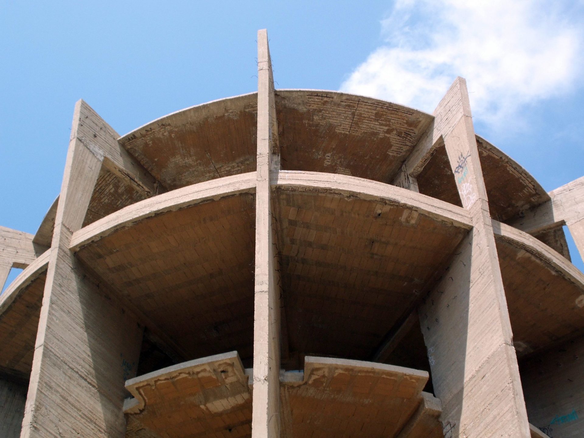 An Abandoned Aquarium in the Lebanese City of Batroun Still Shows Signs of Life