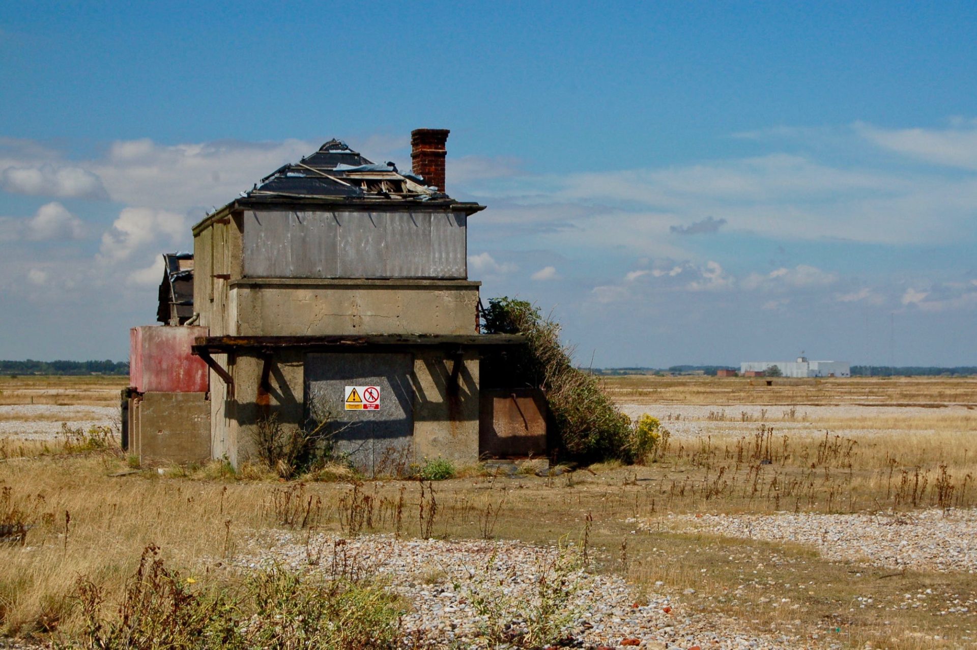 Watch It Die: The Managed Decline of Tainted Architecture