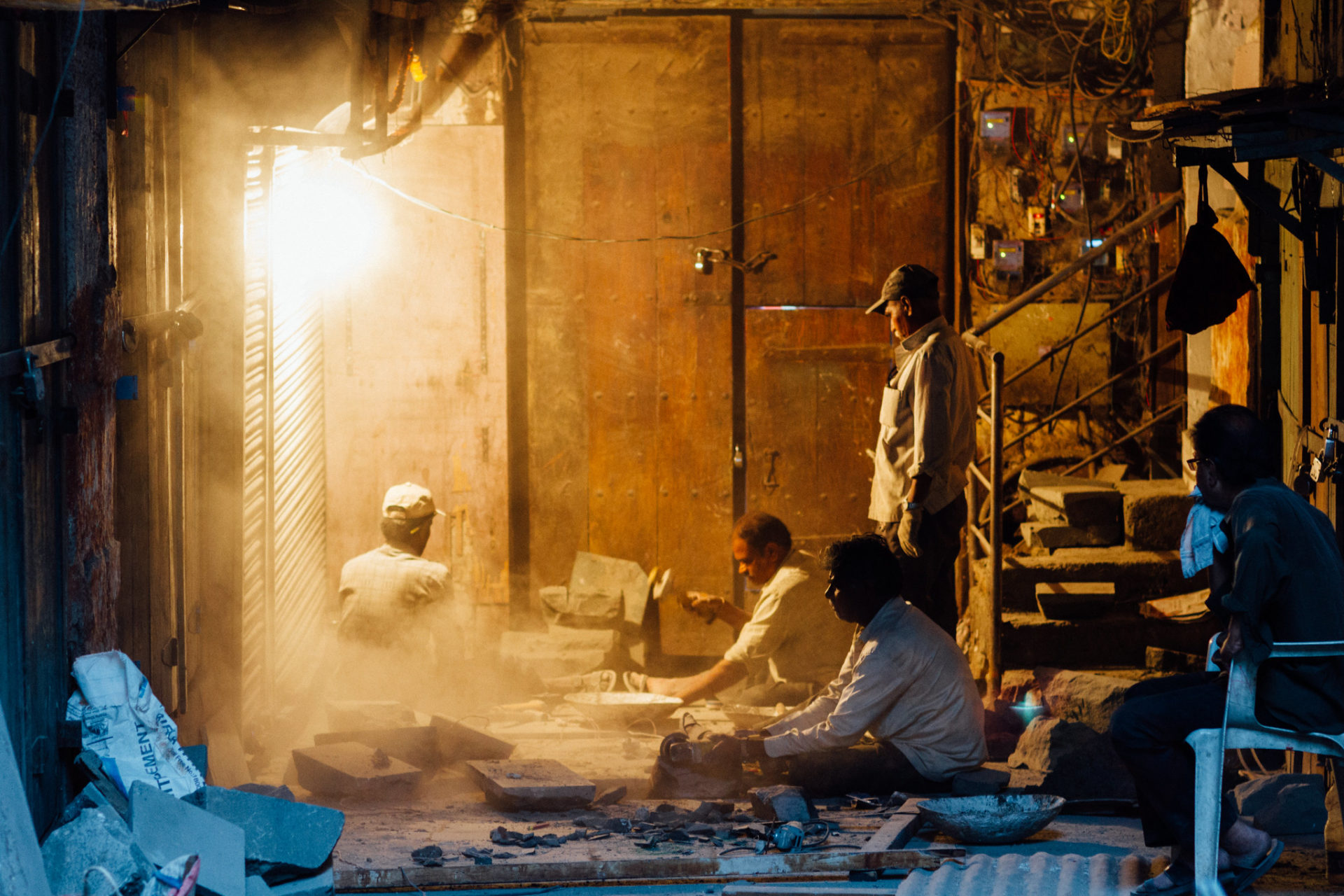 India’s Dramatic Smart City Construction Boom Ignores a Huge Migrant Workforce Toiling Backstage