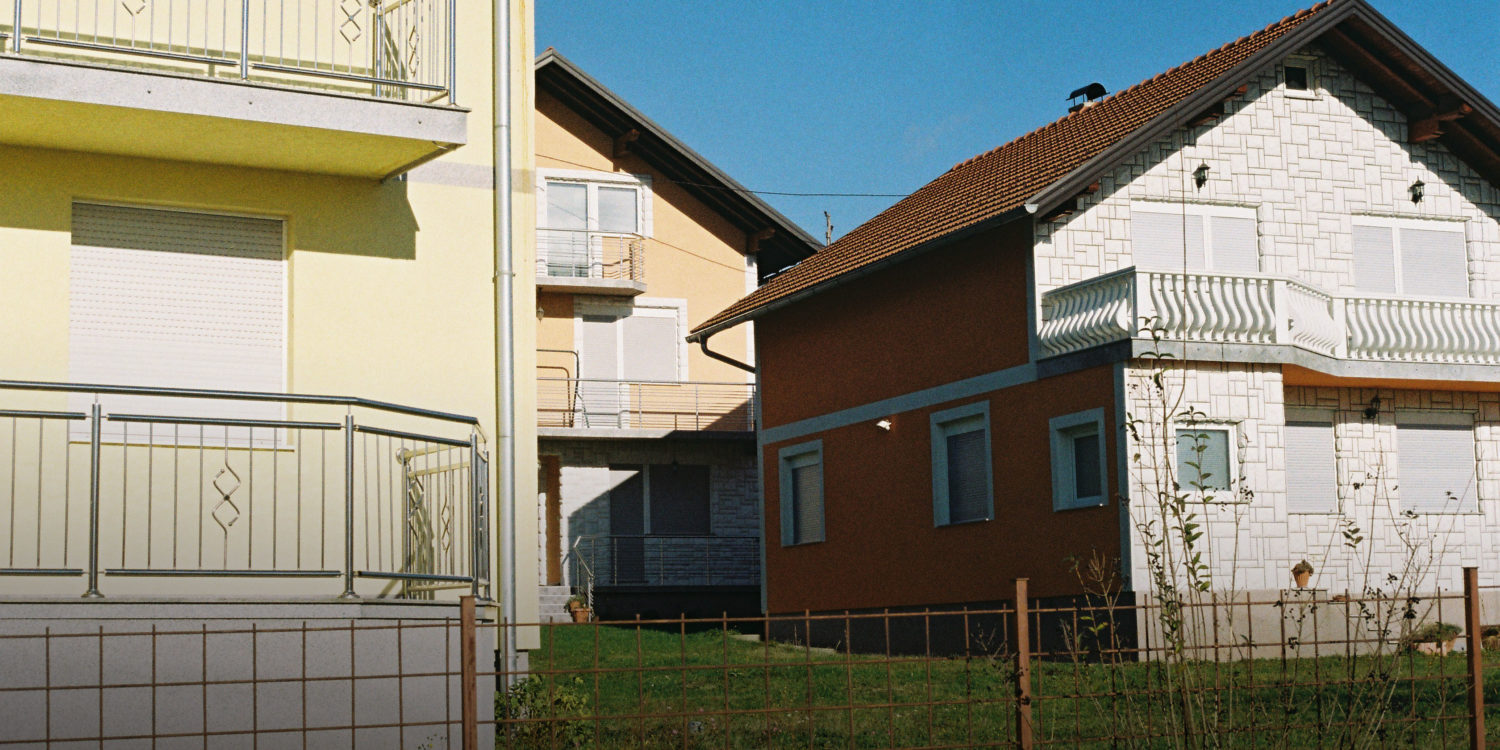 The Empty Houses Helping Kozarac’s Diaspora Hold on to Their Hometown