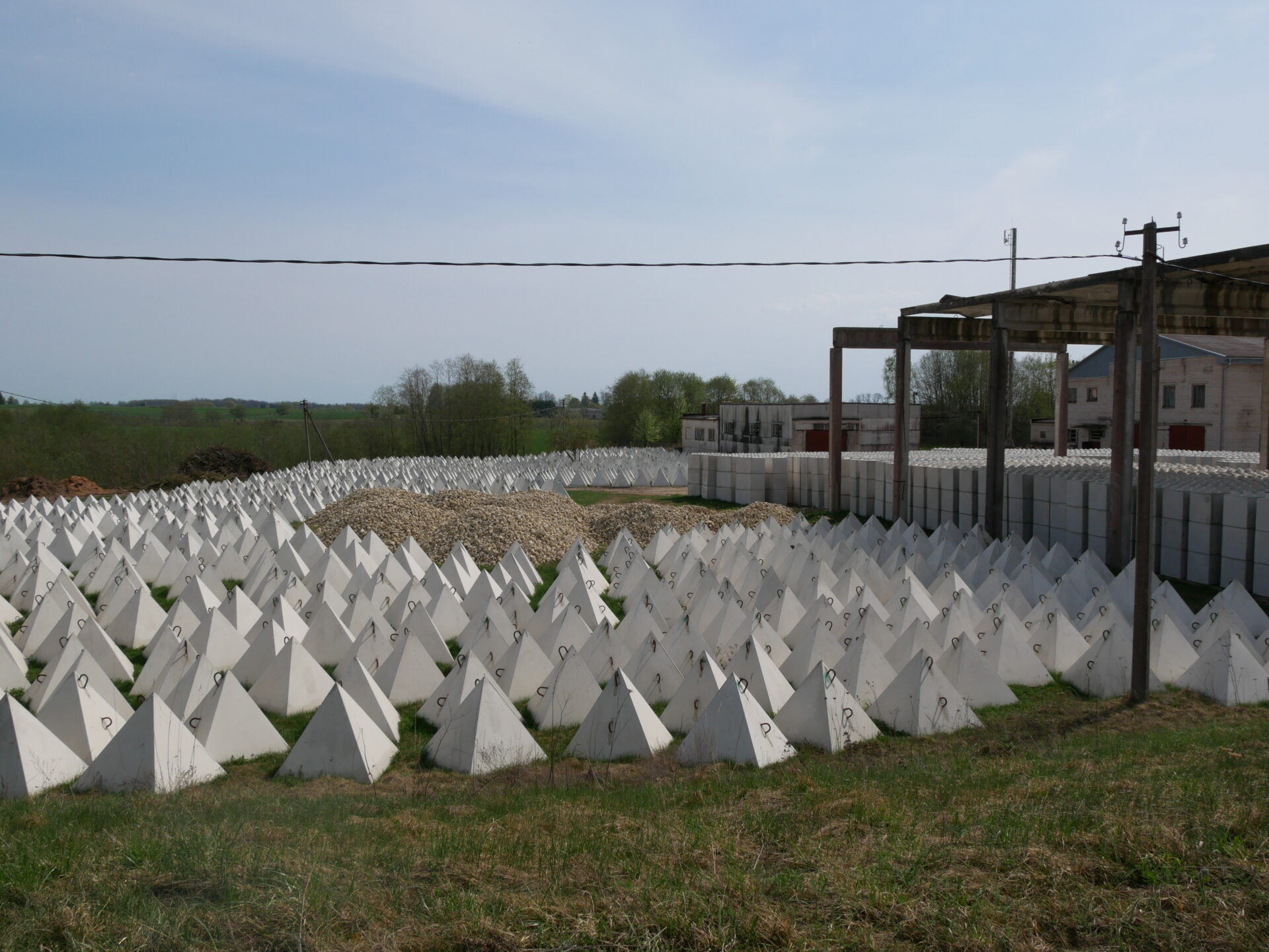 Lives Fragmented and Pushed Back at the Latvian Border